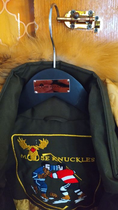 Зимняя куртка MOOSE KNUCKLES