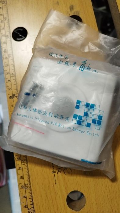 Sensor de movimento novo