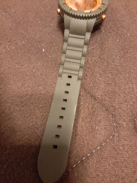 Relógio Digital Swatch