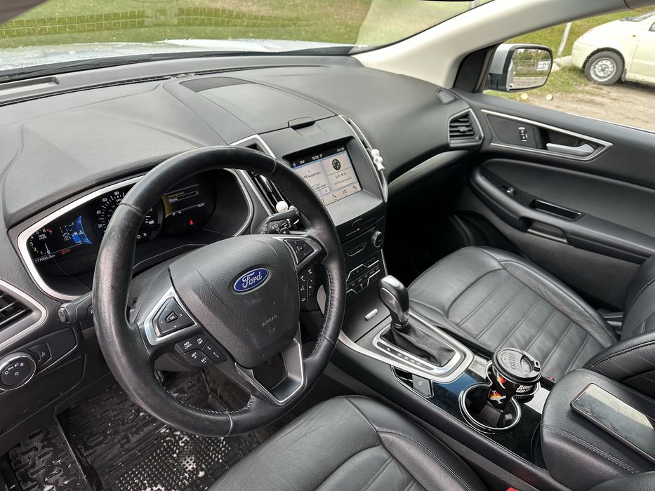 Ford Edge 2018 року