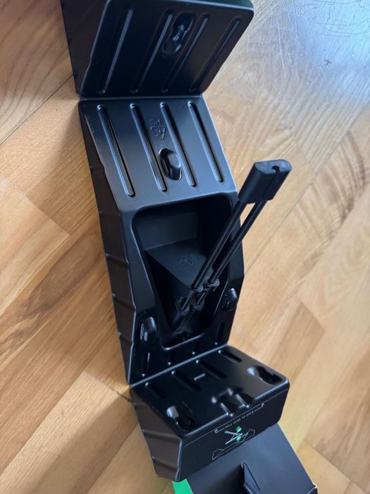 Razer Zestaw klawiatura + podkładka + myszka + uchwyt na kabel myszy