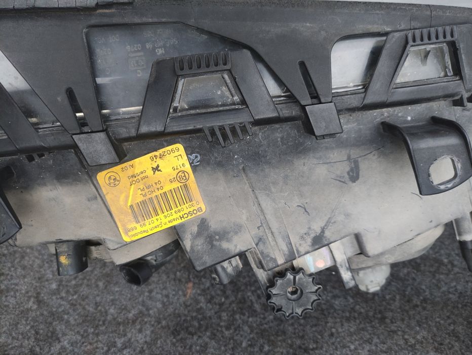 Faróis traseiros e Ótica direito BWM Série 3 1999{Originais}