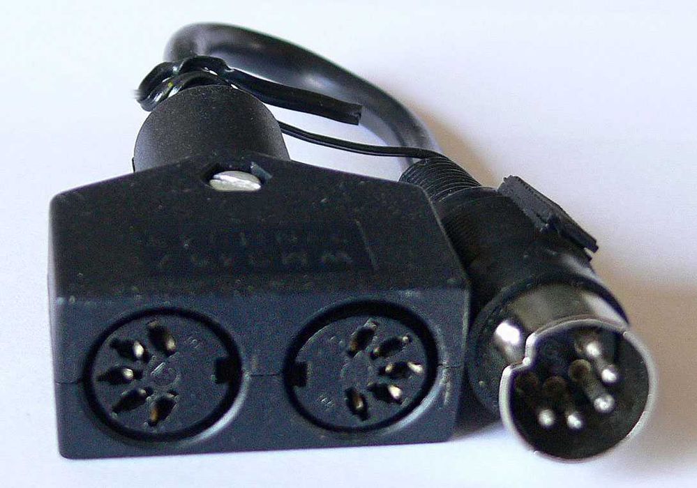 KABEL WTYK DIN5 WM545 2X GNIAZDO NM545 UNITRA . . . . . . . . . . . .