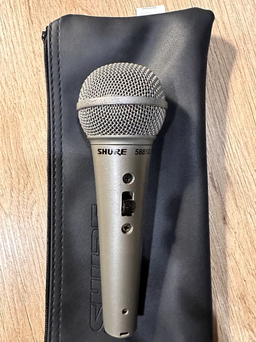 Mikrofon shure 588sdx