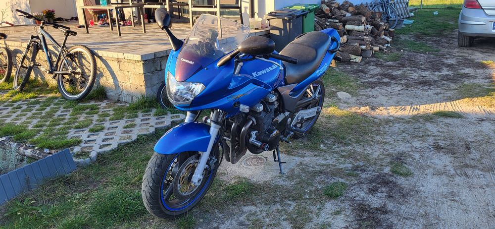 Kawasaki ZR7s 750cm³  2001