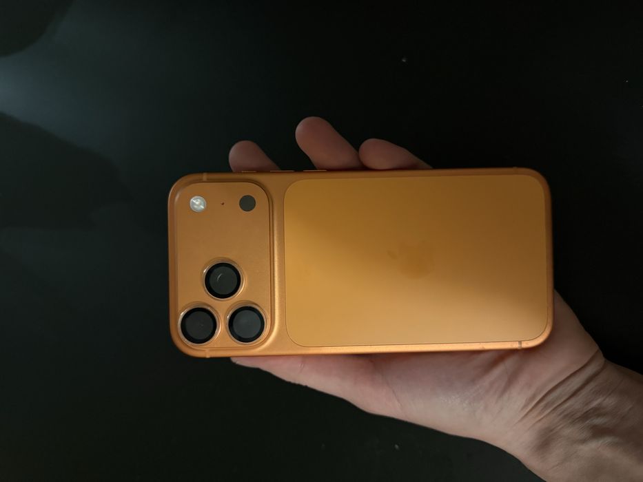 iPhone 17 Pro Max Orange