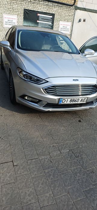Оренда авто Львів Ford Fusion Hybrid