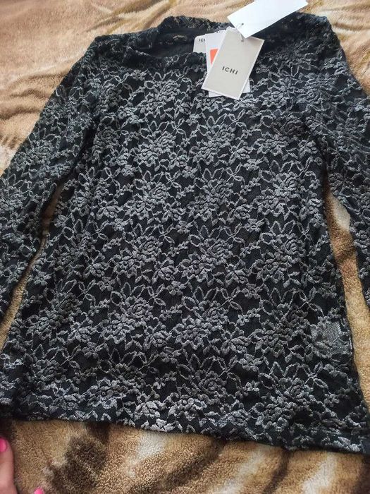 Блузи та майки 6  речей за 300 грн