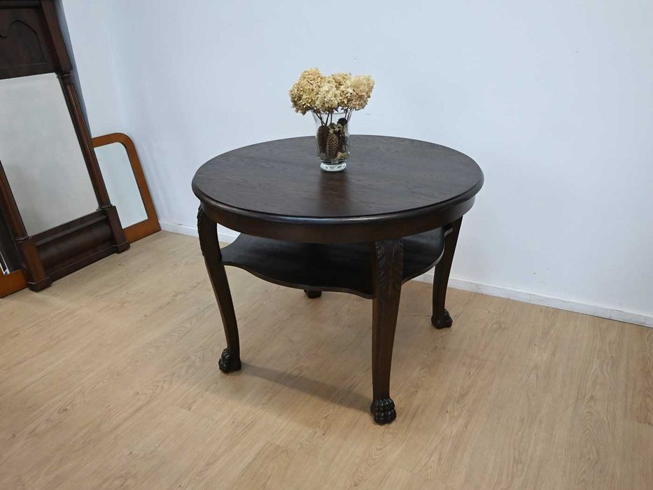 okrągły stolik na lwich łapach 020301