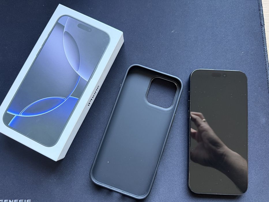 Iphone 16 pro max 1tb Black titanium + iphone 15 Pro 512gb