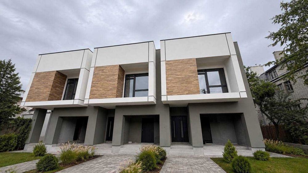 Продаж котеджу в Брюховичах. Без комісії