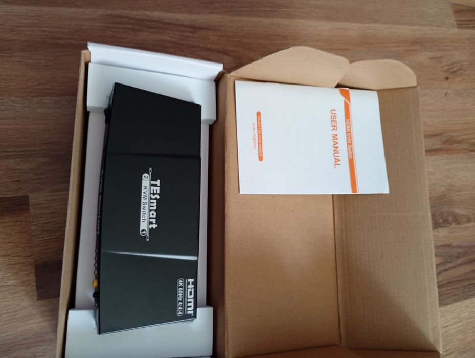 Przełącznik KVM switch