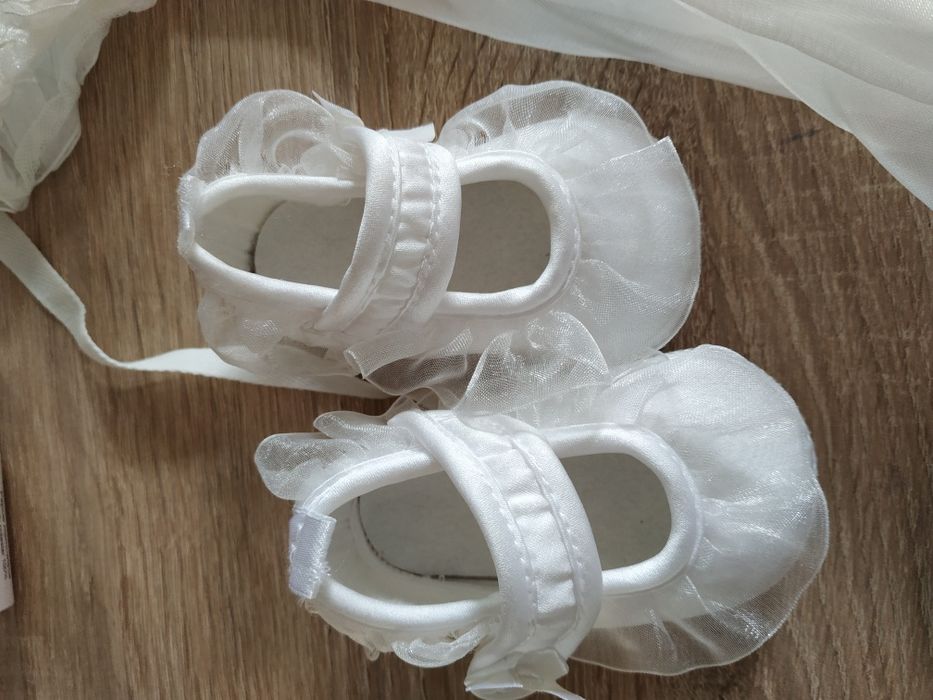 Ubranie, ubranka, komplet do chrztu dla dziewczynki