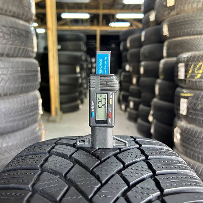 Склад шин 215/50 R18 Bridgestone Blizzak LM005 європейські шини бу протектор 5 мм 4 шт
