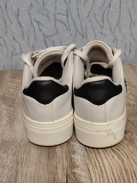 Шкіряні Кеди Кросівки 37р