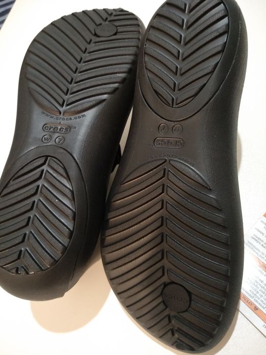 Crocs Serena Flip W7  37-38