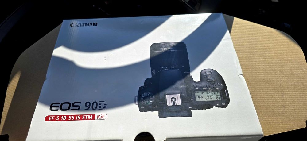 Canon 90D praticamente nova!!