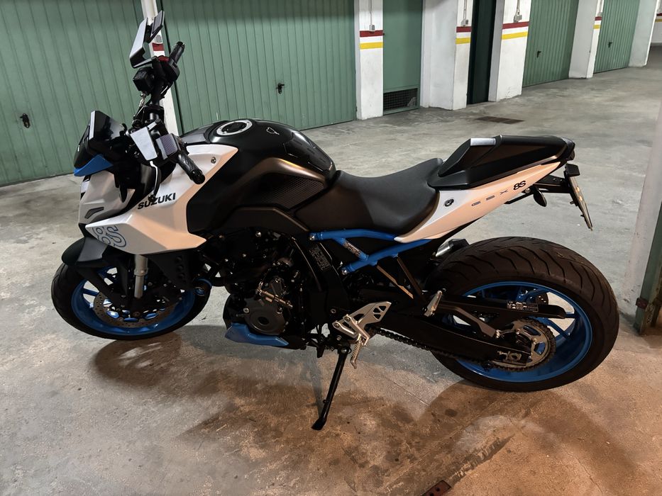Suzuki gsx 8s ano 2023 como nova