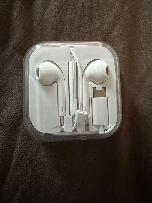 Sprzedam sluchawki Apple