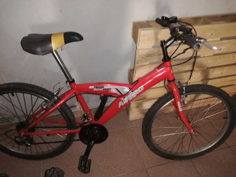 Bicicleta quase nova