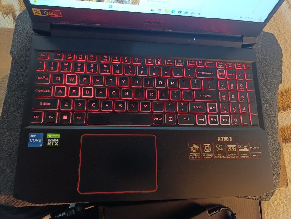 Acer 144Hz i5 11400h RTX3060 6GB 16RAM  512 SSD
Stan wizualny 5+/6 dro