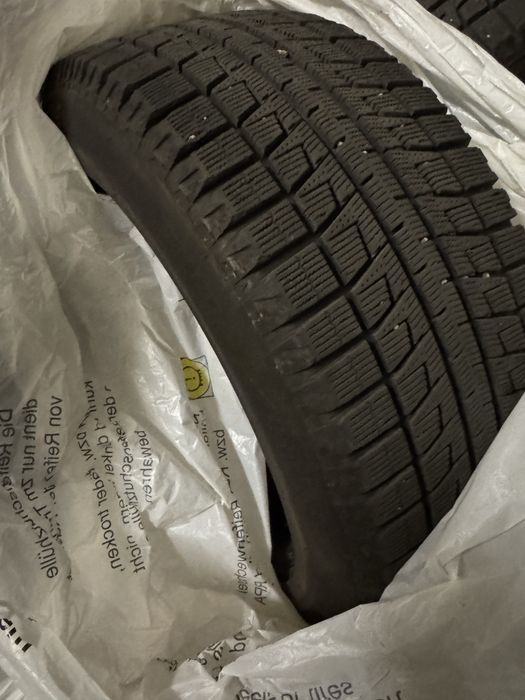 Резина 245/50/18 в гарному стані
