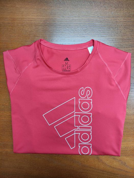 T-shirt / Adidas / rozmiar M  / okazja tanio !!