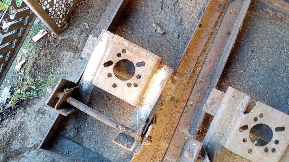 Опрокидувач авто універсальний