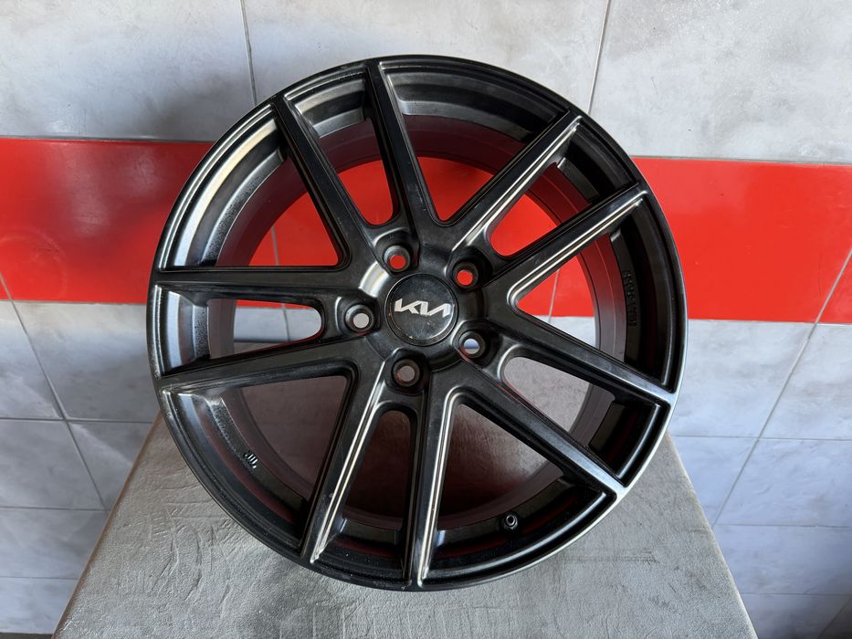 Felgi 17 5x114.3 Hyundai I30 Tucson, Kia Ceed Toyota Camry