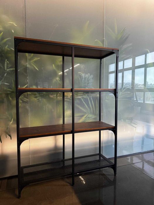 Móveis diversos com prateleiras em madeira – design simples e moderno