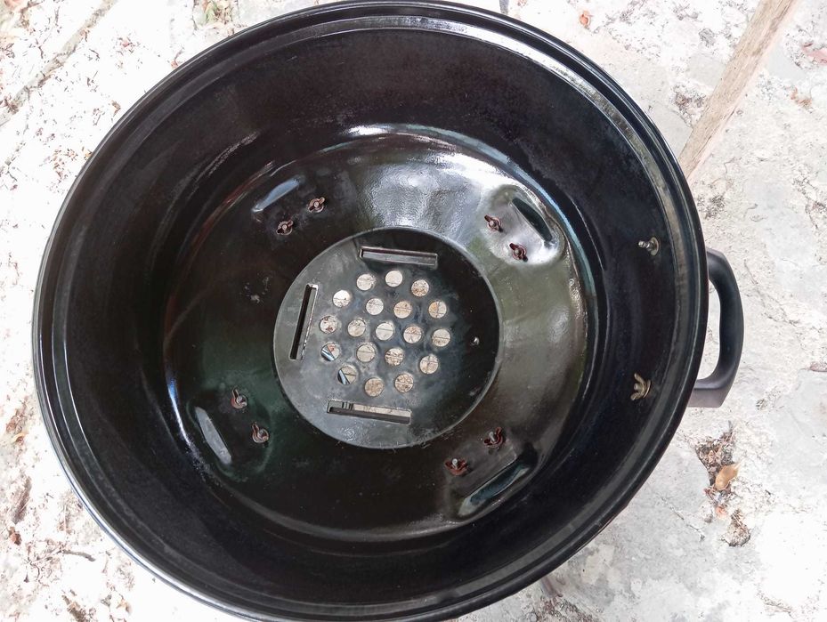 Churrasqueira Carvão portátil com rodas