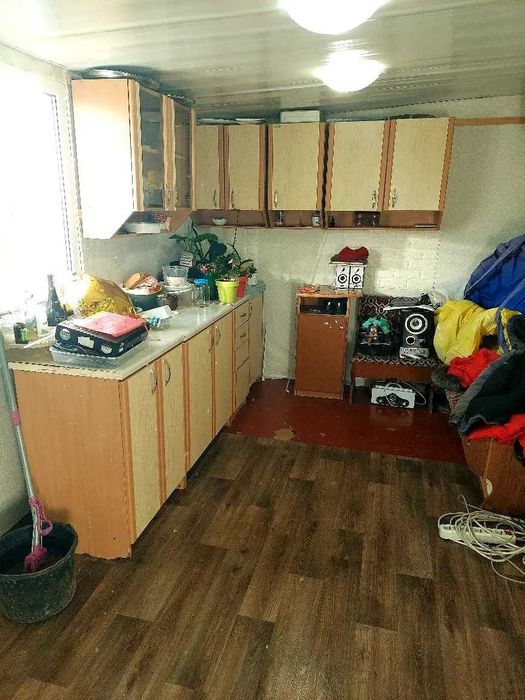 Светлое дачи, зимний уютный домик с сан/узлом и печным отоплением.