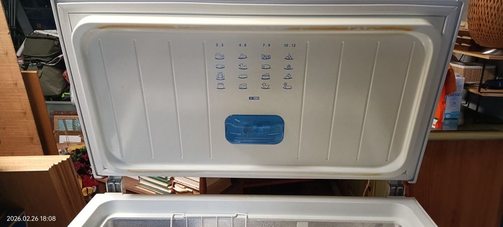 Arca horizontal em excelente estado