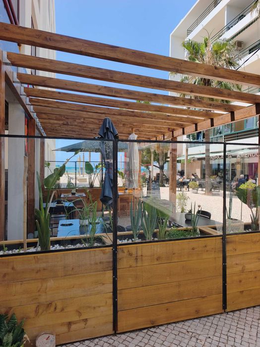Restaurante frente á praia Quarteira