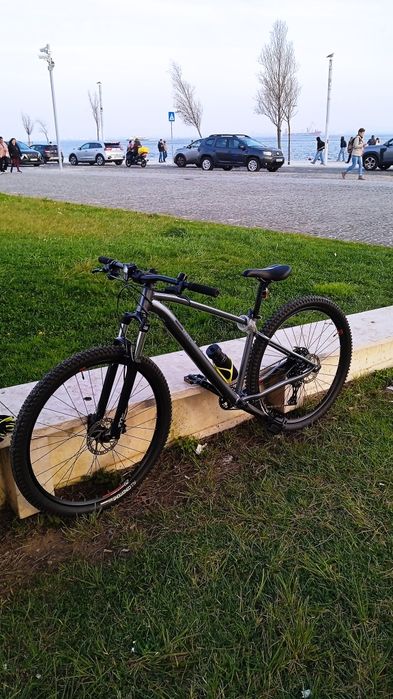 Bicicleta roda 29 nova
