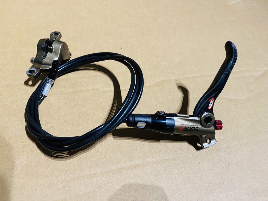 Hamulec hydrauliczny tarczowy AVID ELIXIR CR Mag R CARBON Klamka 150cm