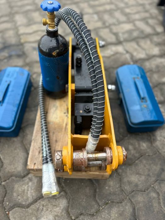 Martelo Hidráulico para Mini-Giratórias 0,8 a 1,5 Ton – Novo