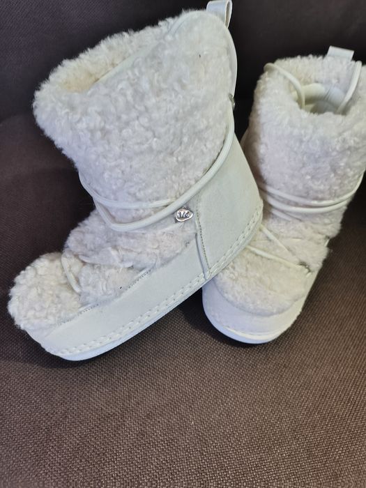 Зимние сапоги michael kors zelda boots
