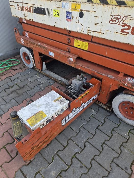 Podnośnik nożycowy snorklel SL20 WILDCAT