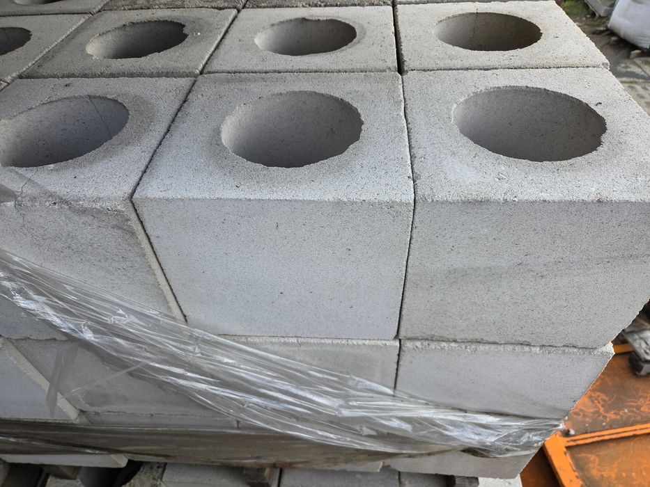 Pustak wentylacyjny Silka