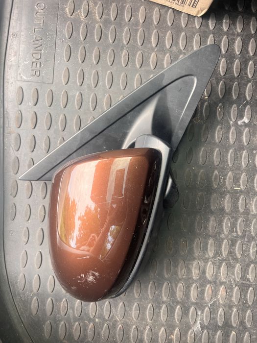 Дзеркало бокове праве Mazda 3 2012