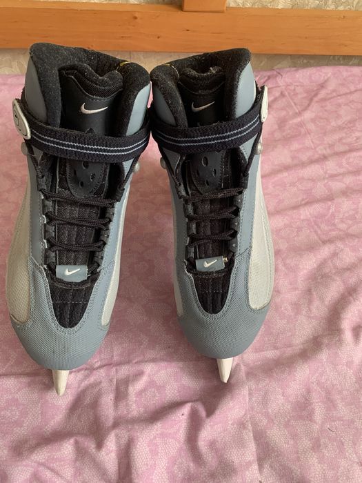 Коньки женские,39 размер(24,5 см)