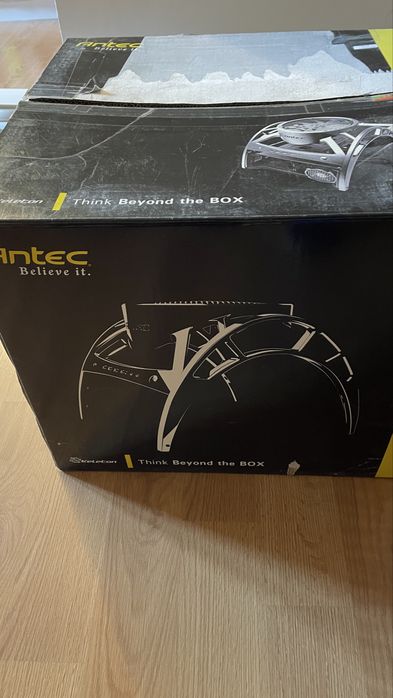 Antec Skeleton - como nova64738803713921121