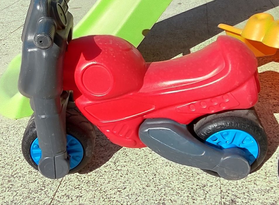 Mota de equilíbrio infantil (2 - anos)