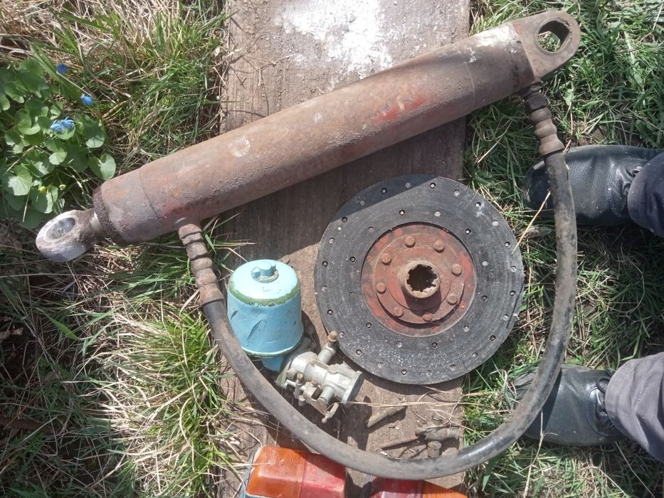 Запчасти на трактор