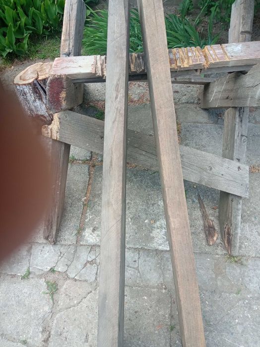 Dwa brusy dębowe suche 140 cm.