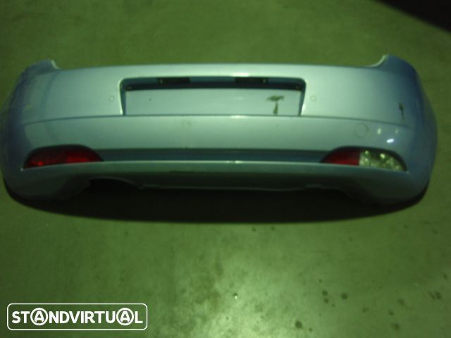 Parachoques tras - Fiat Grande Punto / EVO ( 2009 )