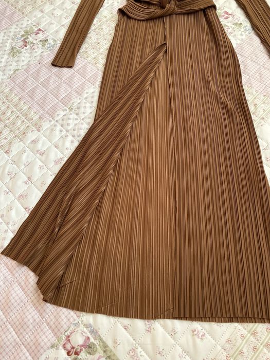 Jasna brązowa długa sukienka z rozcięciem L 40 prettylittlethinf