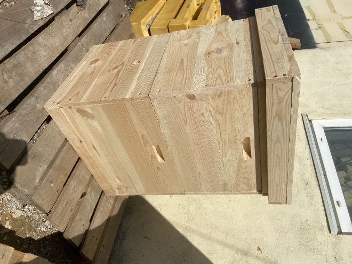 Улей Дадан на 10 рамок. В наличии