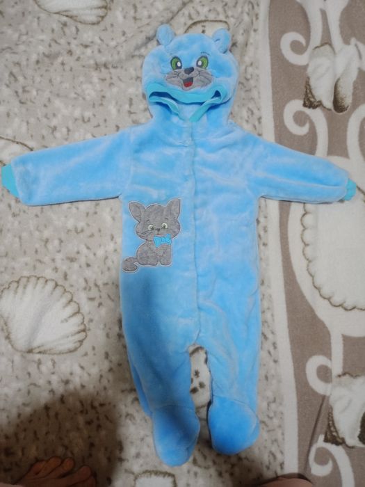 Комбінезон плюшевий на хлопчика, чоловічок